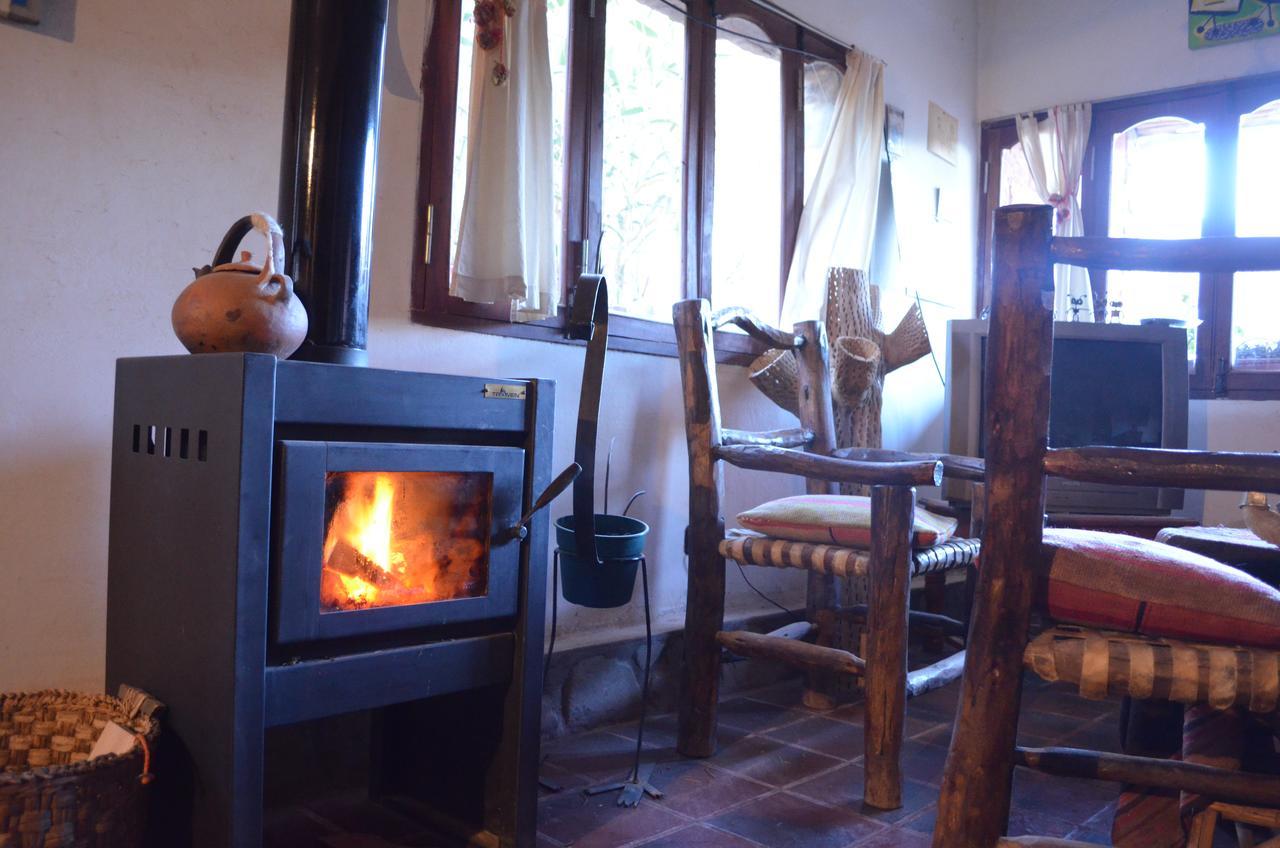 La Rosa Albergue Tilcara Exterior foto