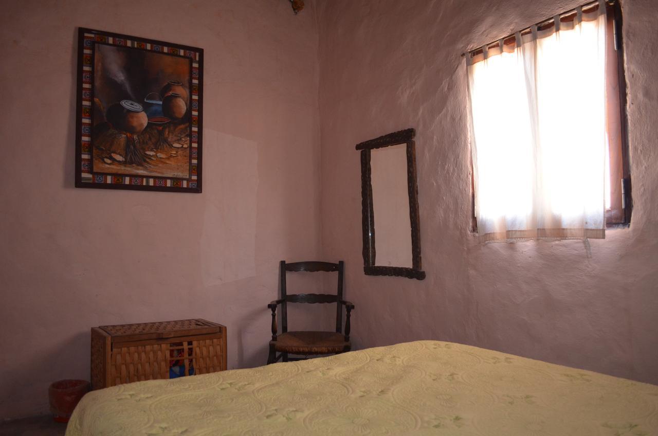 La Rosa Albergue Tilcara Exterior foto