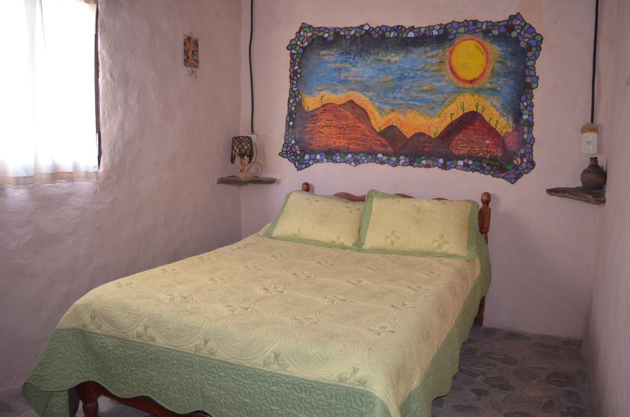 La Rosa Albergue Tilcara Exterior foto